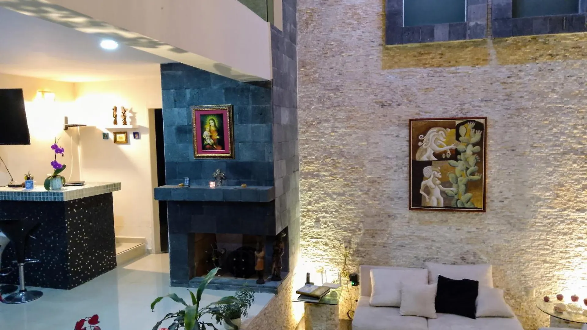 Habitacion Con Dos Camas Dobles Y Bano Propio Puebla